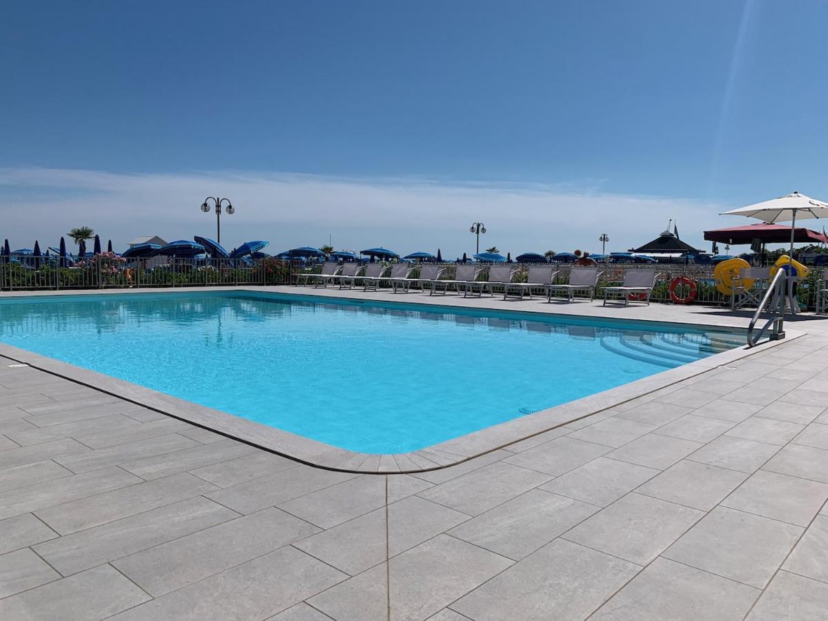 Residence Apollo - Home Immobiliare Jesolo Εξωτερικό φωτογραφία