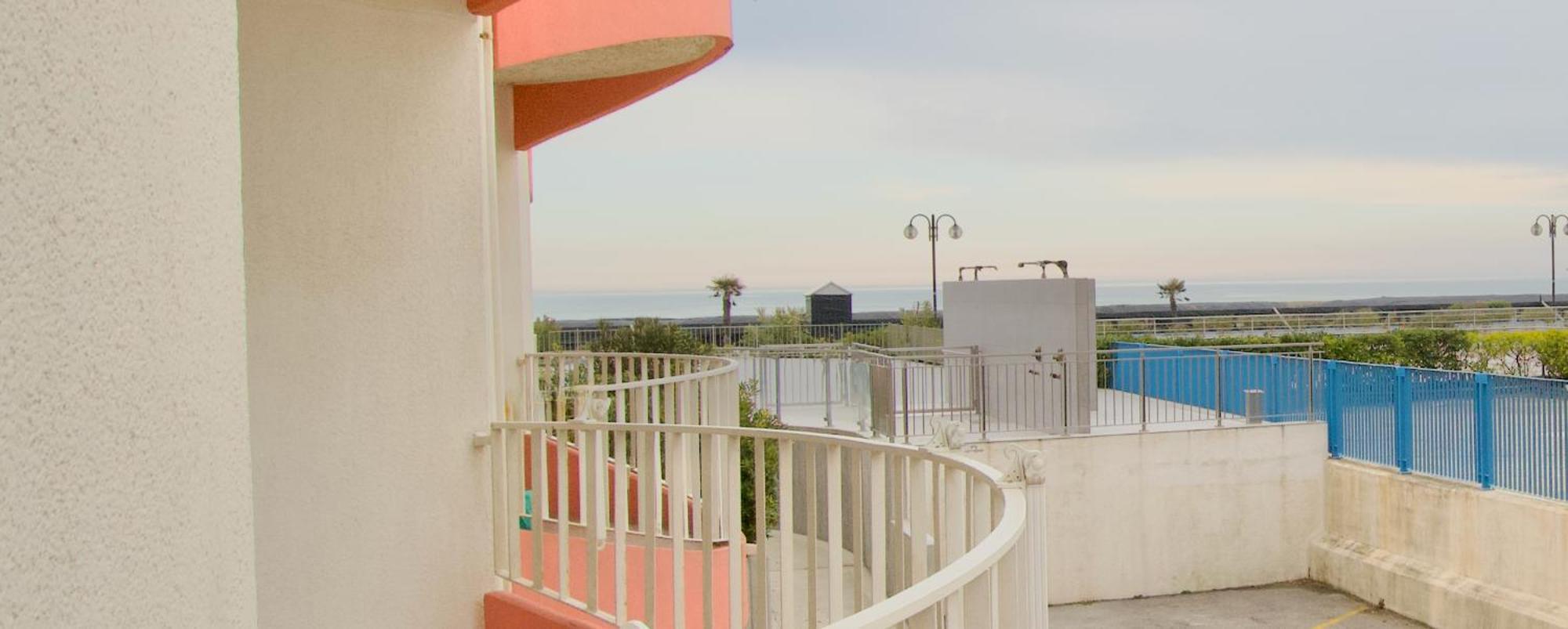 Residence Apollo - Home Immobiliare Jesolo Εξωτερικό φωτογραφία
